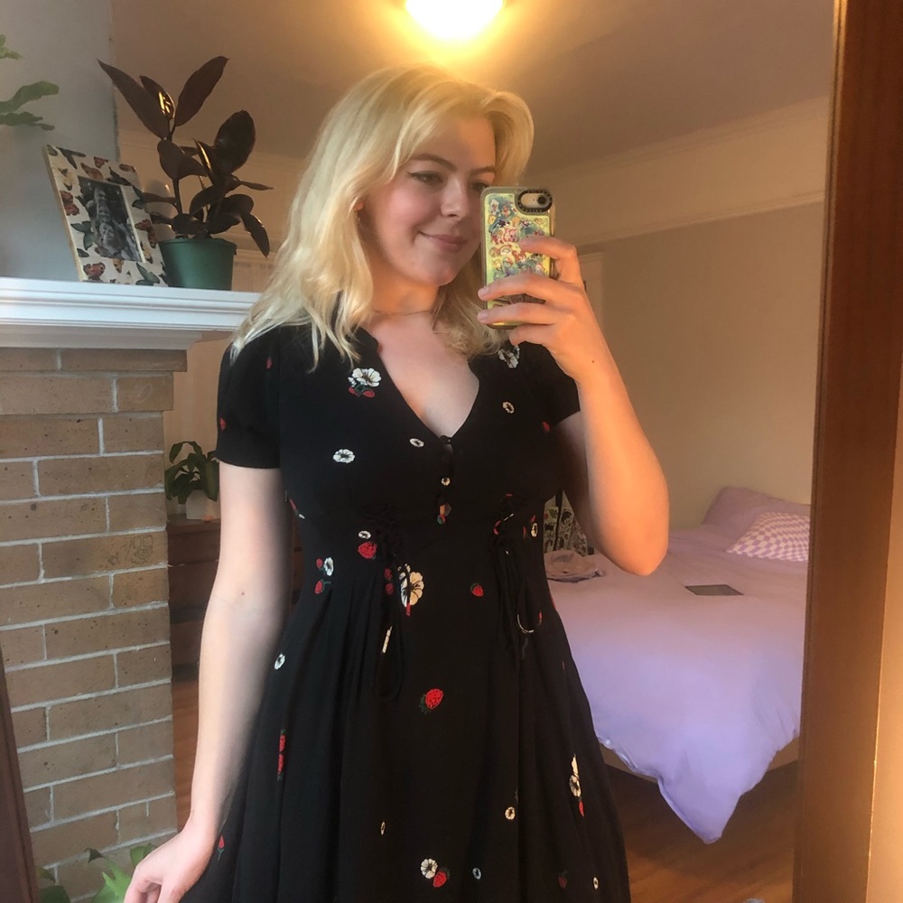 STRAWBERRY DRESS - Picture 2 of 5